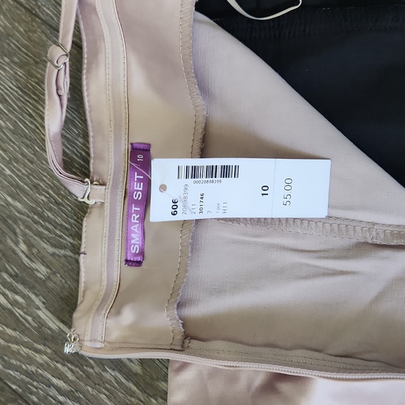 Strapless short black lace and tan dress Size 10 - Picture 6 of 7